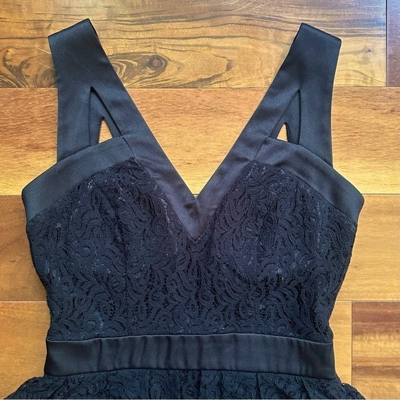 XOXO Black Lace Peplum Dress - Picture 3 of 10